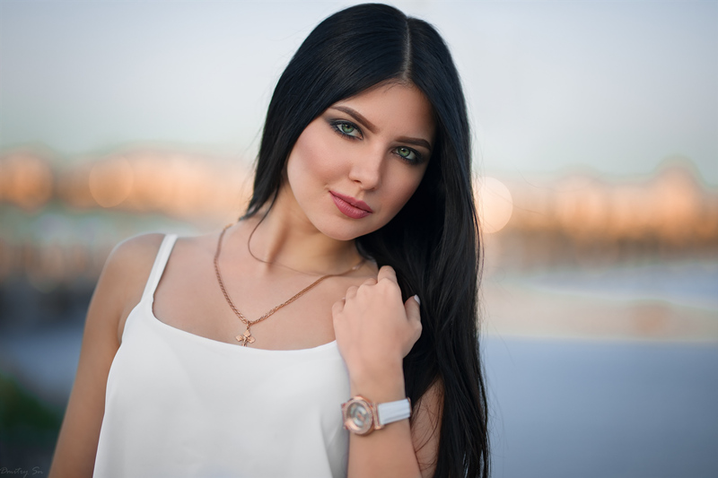 How to Not Become a Victim of ???Love Bombing??? on a Colombian Dating Site